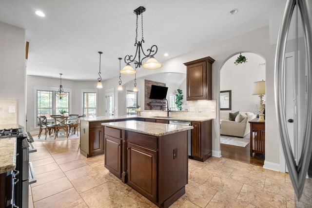 1165 Buggy Cv, Clarksville, TN 37043