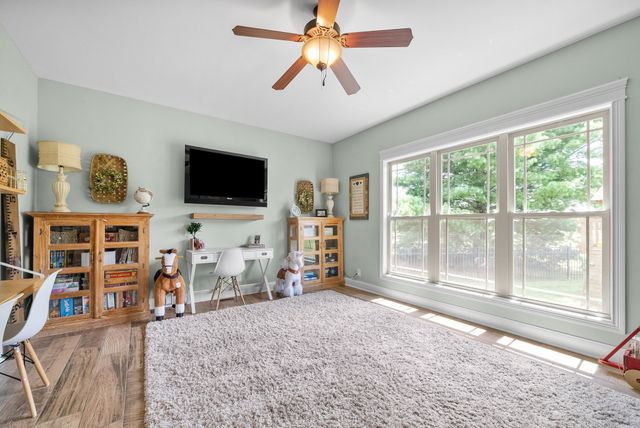 1165 Buggy Cv, Clarksville, TN 37043