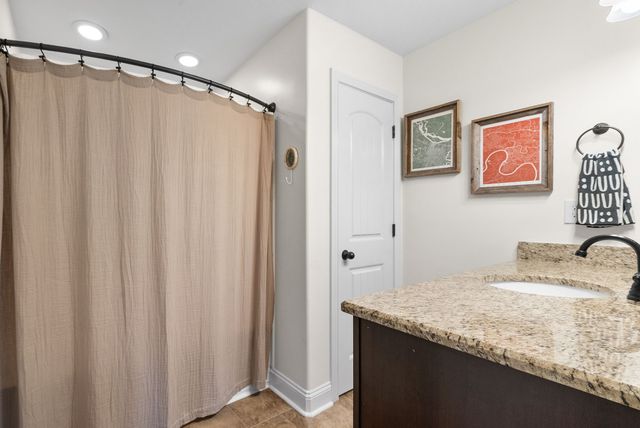 1165 Buggy Cv, Clarksville, TN 37043