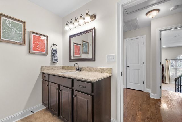 1165 Buggy Cv, Clarksville, TN 37043