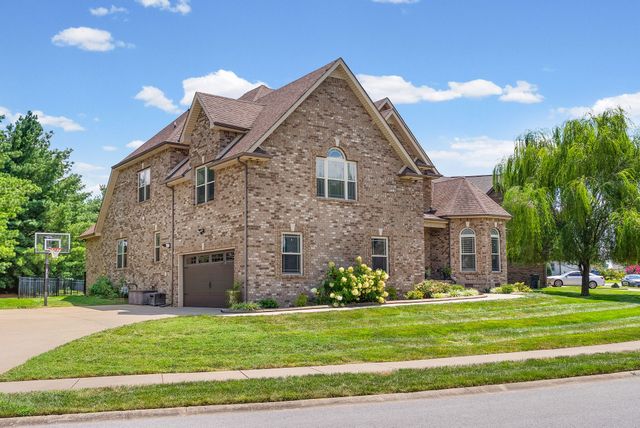 1165 Buggy Cv, Clarksville, TN 37043