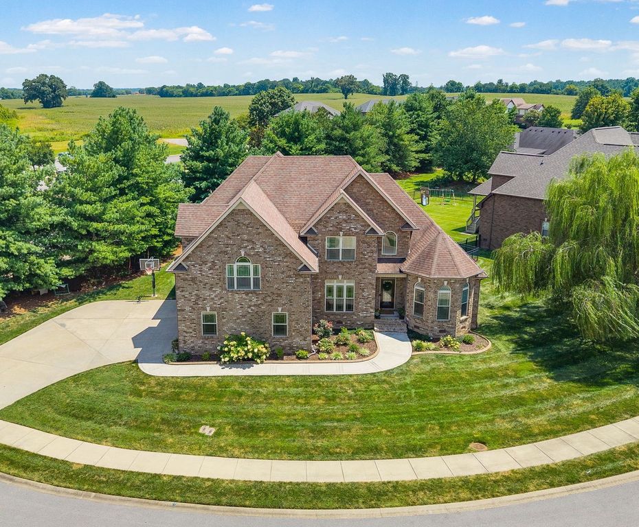 1165 Buggy Cv, Clarksville, TN 37043