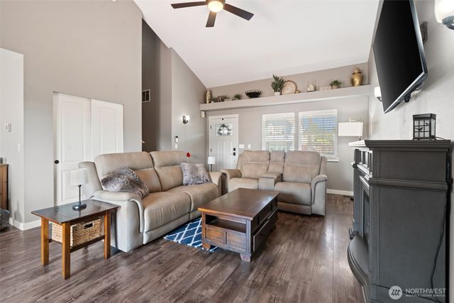 3512 Nanette Lane SE, Port Orchard, WA 98366