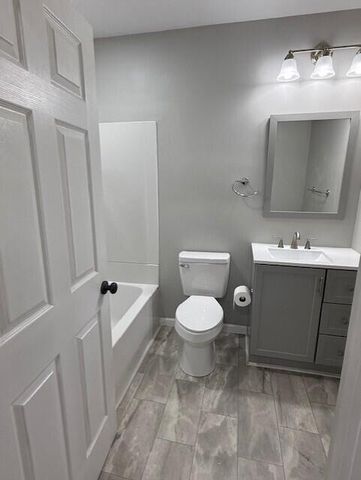 712 Bedinger Street, Elsmere, KY 41018