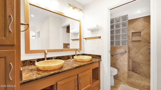 648 S 77TH Street, Mesa, AZ 85208