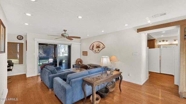 648 S 77TH Street, Mesa, AZ 85208