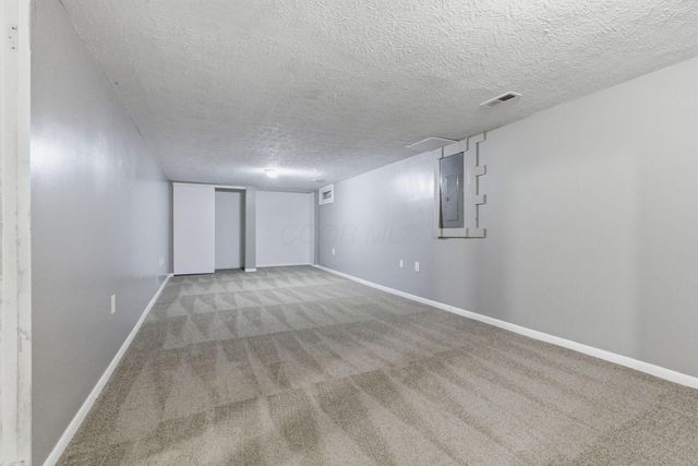 1903 Alvason Avenue, Columbus, OH 43219