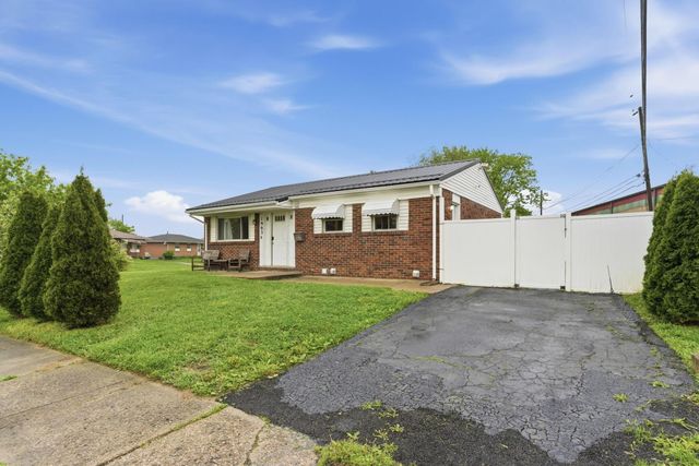 1903 Alvason Avenue, Columbus, OH 43219
