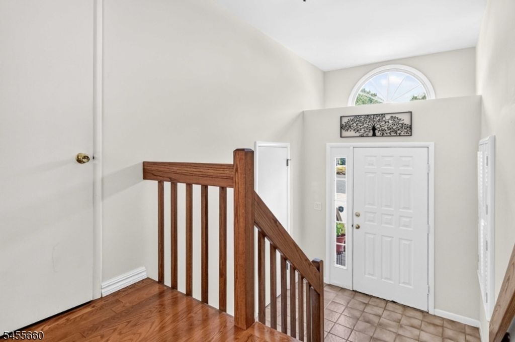 44 Ryan Ln, Lincoln Park Boro, NJ 07035 — photo 4