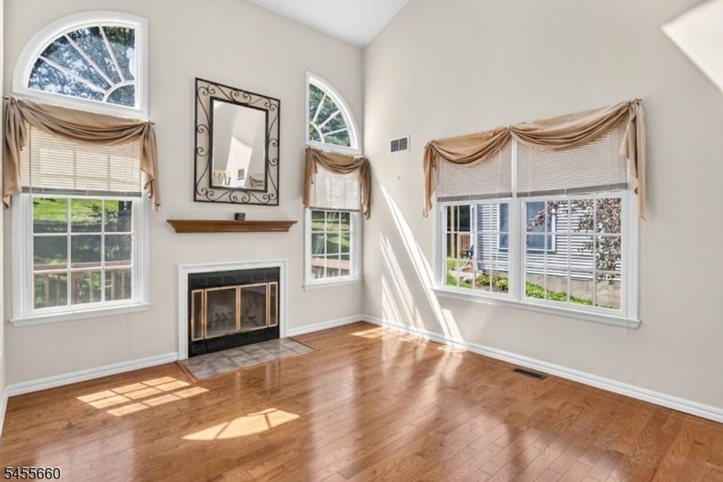 44 Ryan Ln, Lincoln Park Boro, NJ 07035 — photo 5