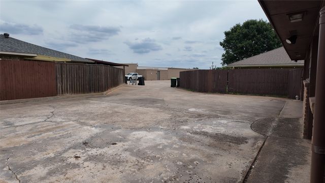 3318 Lanarc Drive, Plano, TX 75023