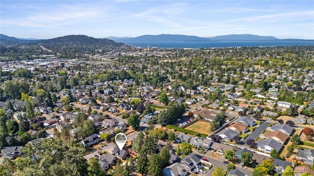 1715 E Illinois, Bellingham, WA 98226