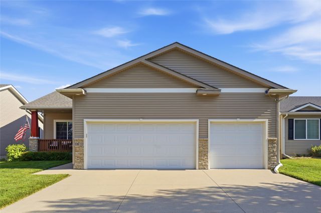 4610 E Valdez Drive, Des Moines, IA 50317