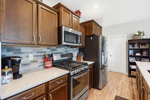4610 E Valdez Drive, Des Moines, IA 50317