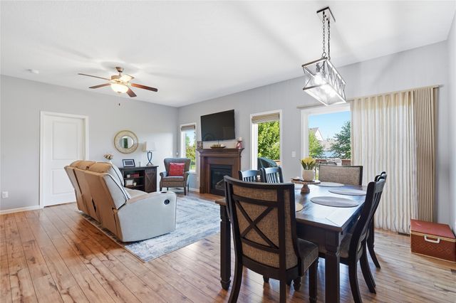 4610 E Valdez Drive, Des Moines, IA 50317