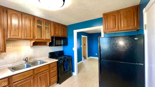 10517 N Barnard Road, Pendleton, IN 46064