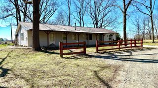 10517 N Barnard Road, Pendleton, IN 46064