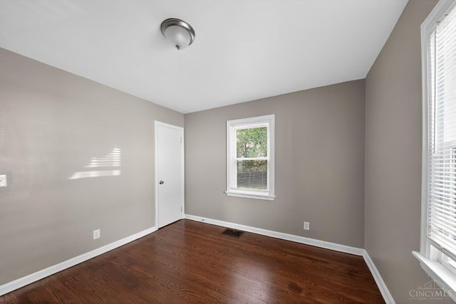 1933 Shollenberger Avenue, North College Hill, OH 45239
