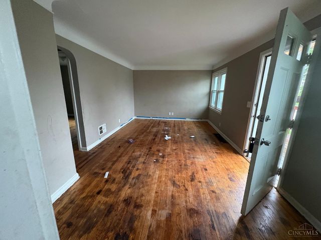 1933 Shollenberger Avenue, North College Hill, OH 45239