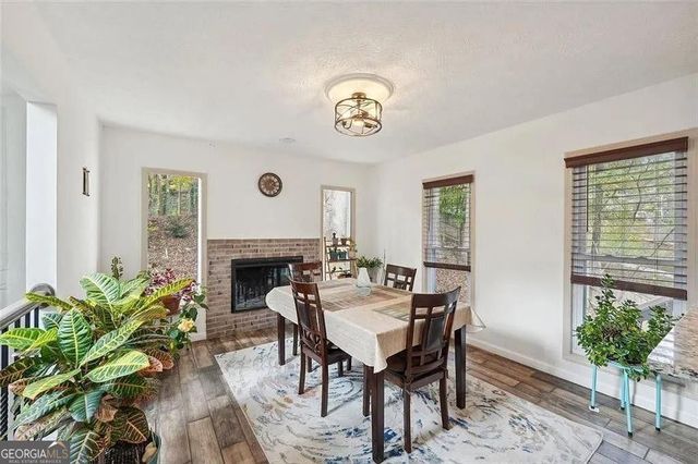 1015 Terramont Drive, Roswell, GA 30076