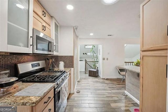 1015 Terramont Drive, Roswell, GA 30076