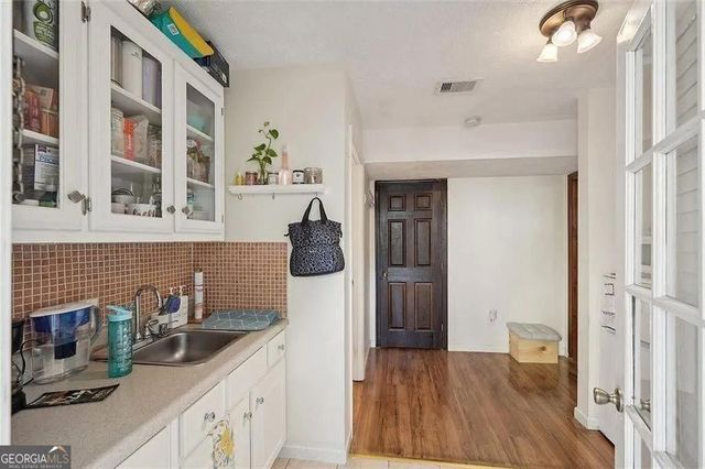 1015 Terramont Drive, Roswell, GA 30076