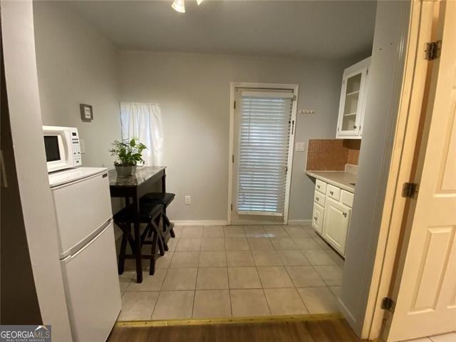 1015 Terramont Drive, Roswell, GA 30076