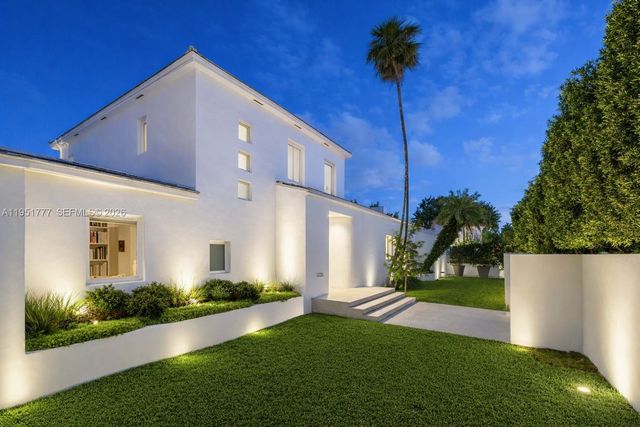 3325 Pine Tree Drive, Miami Beach, FL 33140