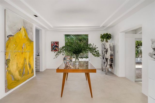 3325 Pine Tree Drive, Miami Beach, FL 33140