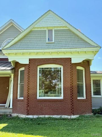 12397 Apache Drive, New London, MO 63459