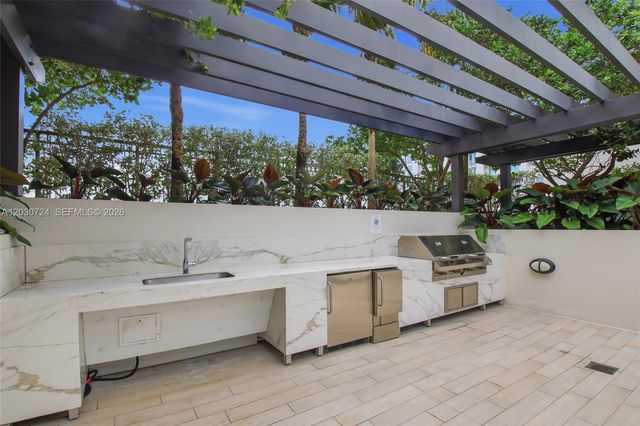301 Altara Avenue LPH902, Coral Gables, FL 33146