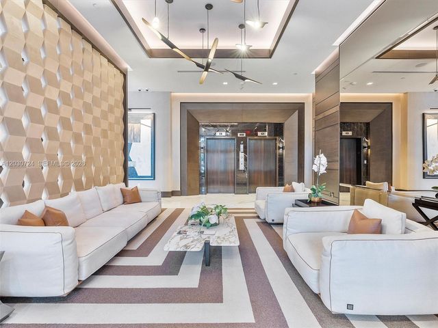 301 Altara Avenue LPH902, Coral Gables, FL 33146
