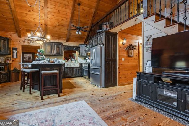 270 Stone Lane, Blue Ridge, GA 30513