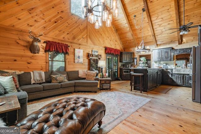 270 Stone Lane, Blue Ridge, GA 30513