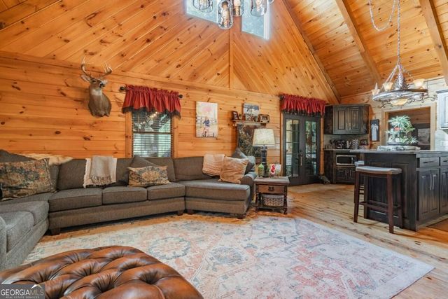 270 Stone Lane, Blue Ridge, GA 30513