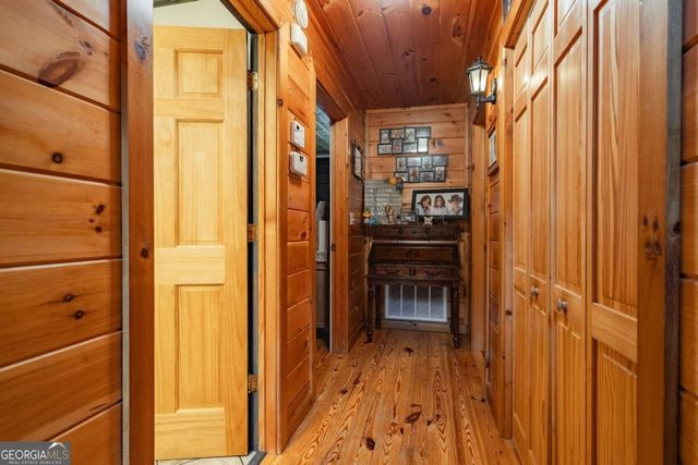 270 Stone Lane, Blue Ridge, GA 30513