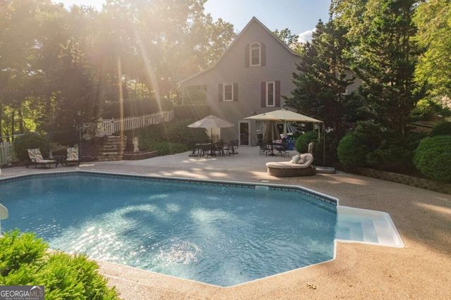 270 Stone Lane, Blue Ridge, GA 30513