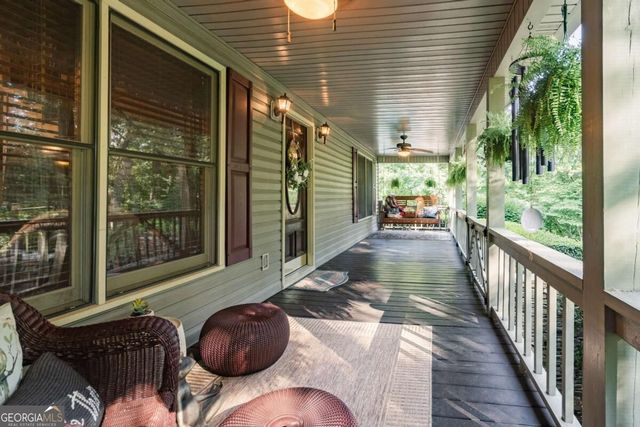 270 Stone Lane, Blue Ridge, GA 30513