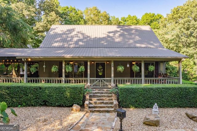 270 Stone Lane, Blue Ridge, GA 30513