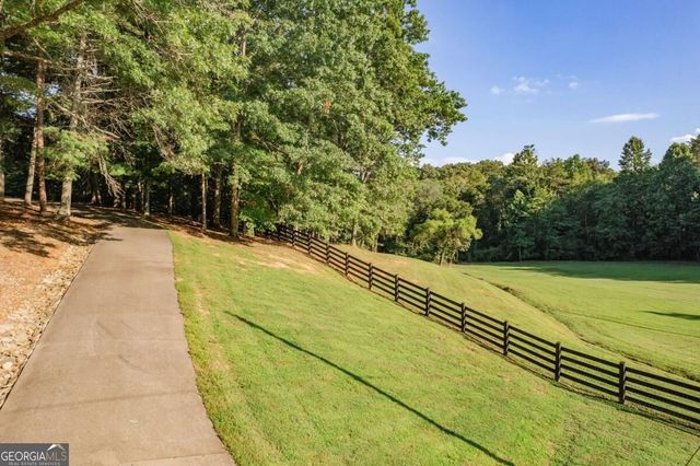 270 Stone Lane, Blue Ridge, GA 30513