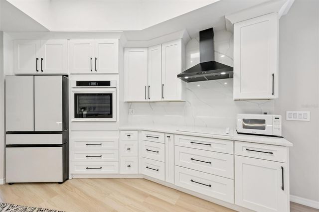 4719 MEADOWVIEW CIRCLE, Sarasota, FL 34233