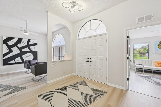 4719 MEADOWVIEW CIRCLE, Sarasota, FL 34233