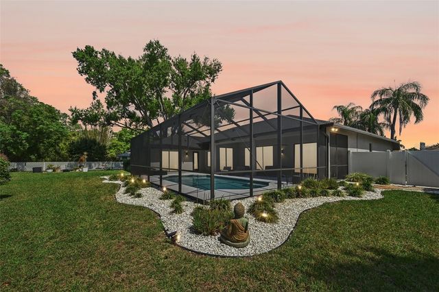 4719 MEADOWVIEW CIRCLE, Sarasota, FL 34233