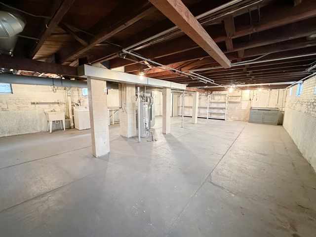 1126 E Main Street, Streator, IL 61364