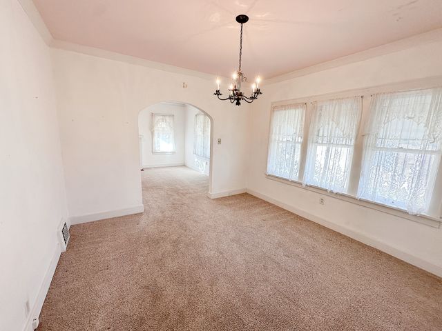 1126 E Main Street, Streator, IL 61364