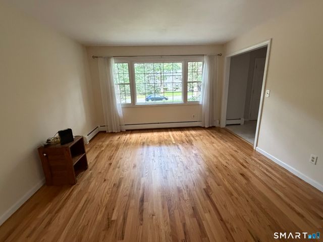 76 Bunker Hill Drive, Trumbull, CT 06611