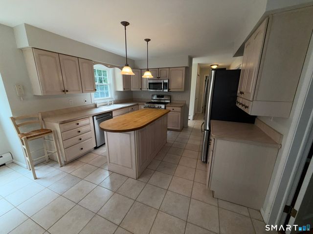76 Bunker Hill Drive, Trumbull, CT 06611