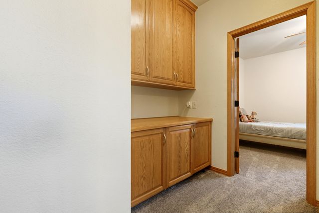 1646 S Bluegrass Court, Visalia, CA 93277