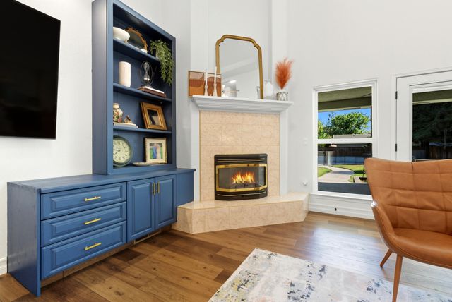 1646 S Bluegrass Court, Visalia, CA 93277