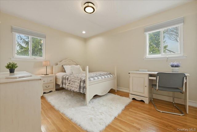 74 Rockland Drive, Jericho, NY 11753